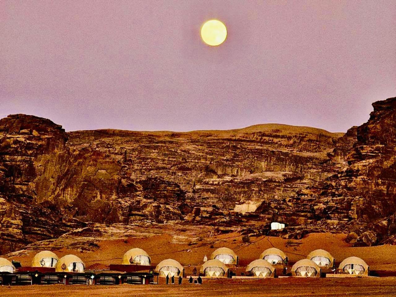 Nael Bedouin Luxury Camp ワディ ・ラム エクステリア 写真
